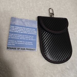 TICONN Faraday Carbon Fiber Texture Keyfob Signal Blocker Pouch NWOT